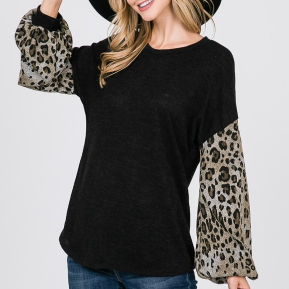 Tops - Leopard Print Contrast Tunic